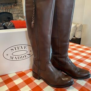 Steve Madden Luckkey tall Leather Boots sz 9